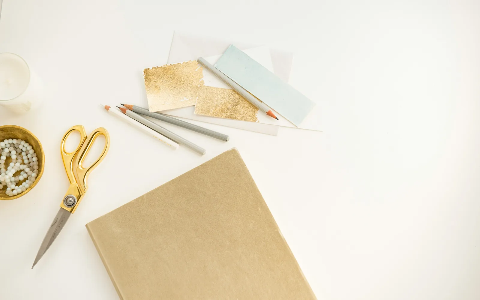 Physical vision board supplies and shopping list